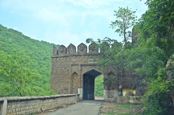 Alwar Kalesinin Sınır Duvarı Rajasthan Hindistan — Stok fotoğraf