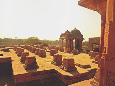 Bhuj Kraliyet Cenotapları (Chhatris)