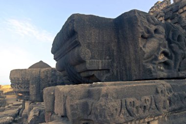 Kangra kalesinde karmaşa, himachal pradesh