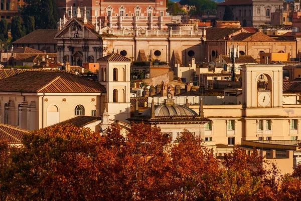 석양에 로마의 역사적 중심지 — 스톡 사진