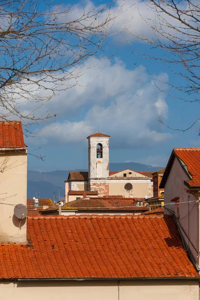 Invierno Lucca Vista Del Centro Histórico Ciudad Con Iglesia San — Foto de Stock
