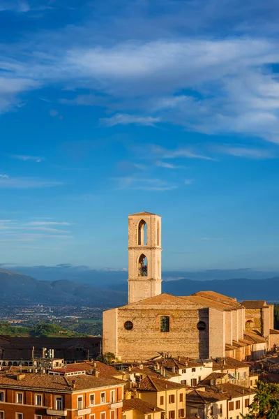 Utsikt Över Perugia Stora Och Ikoniska Dominic Basilika Och Umbrien — Stockfoto
