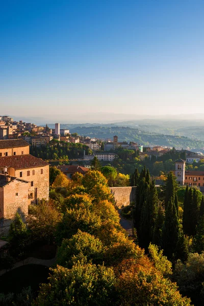 Perugia Old Skyline Sunset Medieval Churches Towers Umbria Countryside Mist — Foto de Stock
