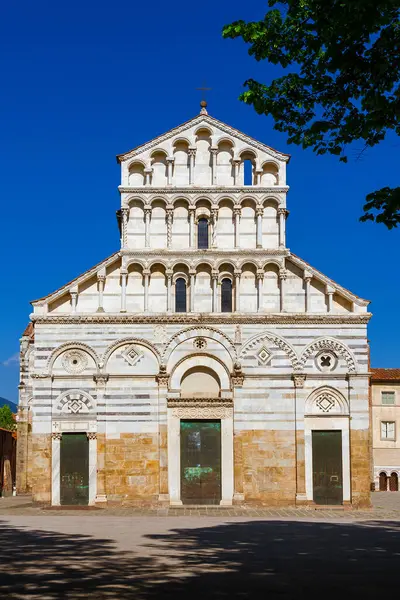 San Paolo Ripa Arno Святий Павло Березі Церкви Арно Пізі — стокове фото