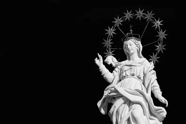 Vierge Marie Des Étoiles Vieille Statue Sommet Une Ancienne Colonne — Photo