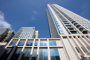 Rotterdam, Hollanda - 6 Eylül 2022: Zalmhaven Kulesi Rotterdam ve Hollanda 'nın en yüksek binasıdır.