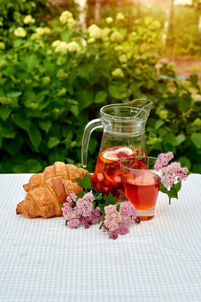 Fruit Water Strawberries Lemon Croissants Table Homemade Lemonade Different Citrus — Zdjęcie stockowe