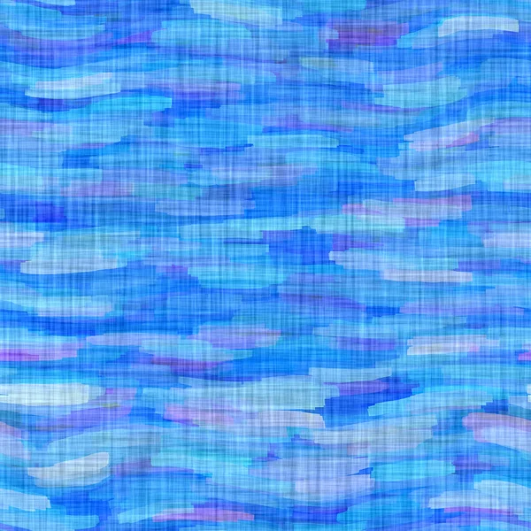 Azul moteado remolino ola rústica textura de lino de fondo. Tela de decoración del hogar de rayas estilo playa de verano. Lavar teñido ondulado efecto textil vida costera. Alta calidad jpg sin costura patrón de muestra. — Foto de Stock