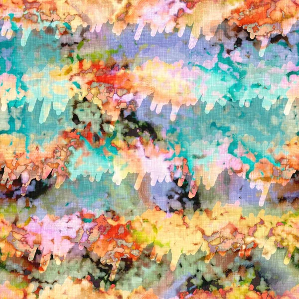 Snuskigt sommar slips färgämne batik strand slitage mönster. Sömlös färgrik fläck utrymme färgad effekt mode. Tvättad ut mjuk inredning bakgrund. — Stockfoto