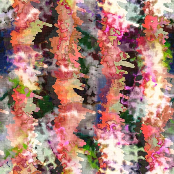 Chaotische Sommer Krawattenfärbung Batik Beach Wear Muster. Nahtlose bunte Flecken Raum gefärbt Effekt Mode. Ausgewaschener weicher Möbelhintergrund. — Stockfoto