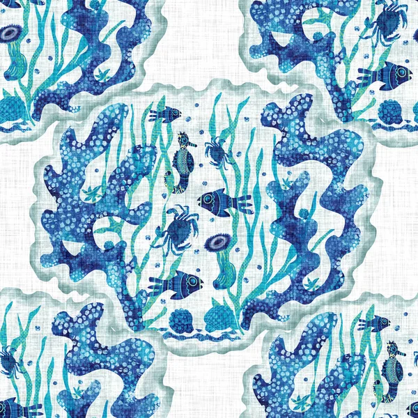 바다에 사는 산호초의 형태로 꿈틀거리고 있습니다. 차 디시 스크린 블록 프린트 효과. 즐거운 열 대 여름 스쿠버 해변 휴가 배경. 귀여운 만화 영화 바다없는 동물의 고기 디자인. — 스톡 사진