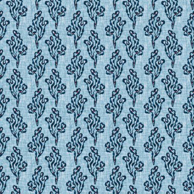 Çivit mavisi deniz yosunu, kusursuz desen. Nantucket tekstil el işçiliğinde deniz yosunu bitkisi izi. Blok baskı stili çizilmiş. Yaz 2: Yüksek kontrastlı keten kumaş efekti jpg swatch