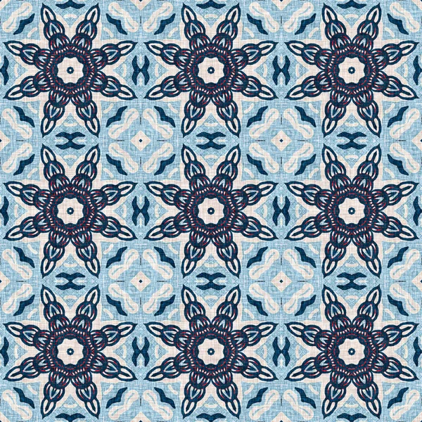 Indigo blauw rood batik geo nautisch naadloos patroon. Moderne marin geometrische caleidoscoop matroos print. Nantucket stof textiel stijl. Zomer rustieke mannelijke gedragen linnen effect maritieme decor. — Stockfoto