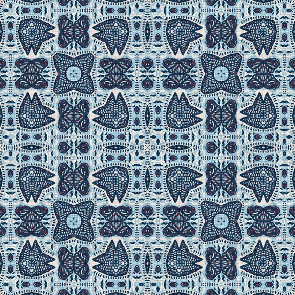 İndigo mavisi, kırmızı, batik, jeo, denizcilik, kusursuz desen. Modern marin geometrik kaleydoskop denizci baskısı. Nantucket kumaş tarzı. Yaz kırsal erkeksi aşınmış keten efekti deniz dekoru. 