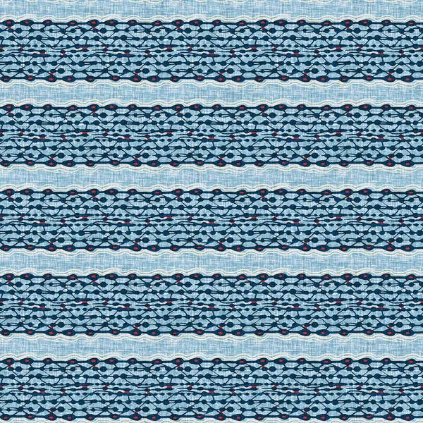 Indigo blauw horizontaal gebroken streep nautisch naadloos patroon. Moderne marine lijn gestreepte zeeman print. Klassieke nantucket stof textiel stijl. Zomerse maritieme inrichting. Preppy mannelijke mode print — Stockfoto