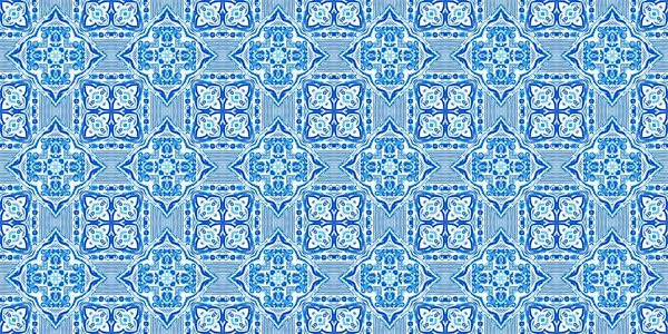 Mavi suluboya azulejo fayans kenar arkaplan. Kusursuz sahil geometrik çiçekli mozaik efekt afişi. Süslü arabesk yaz moda tekrar kenar süslemesi.