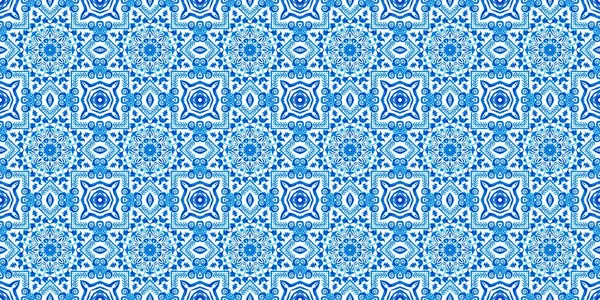 Blue white watercolor azulejo tile border background. Seamless coastal geometrical floral mosaic effect banner. Ornamental arabesque summer fashion repeat edge trim. — Stok fotoğraf