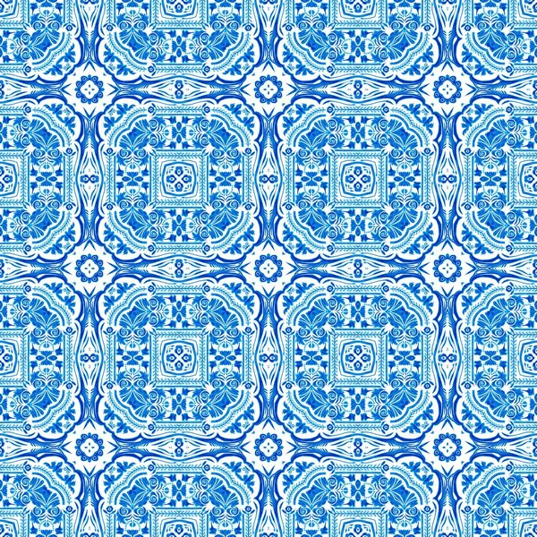 Blue white watercolor azulejos tile background. Seamless coastal geometric floral mosaic effect. Ornamental arabesque all over summer fashion damask repeat —  Fotos de Stock