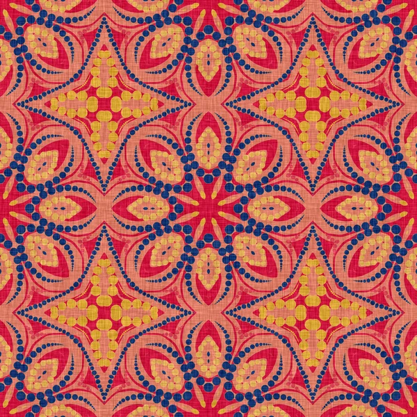 Indiase boho zomer bandana naadloos symmetrisch patroon. Veelzijdige mannelijke rode blauwe sjaal print in kaleidoscopische bloemen ornamentale stijl. — Stockfoto