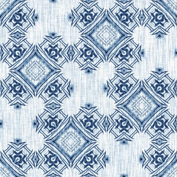 Indigo Dye Wash Coastal Damask Quilt Seamless Pattern Вимитий Ефект — стокове фото