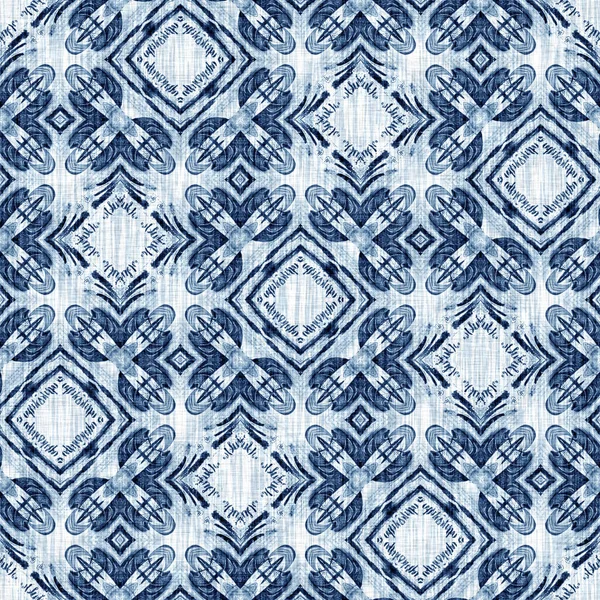 Indigo Dye Wash Coastal Damask Quilt Seamless Pattern Вимитий Ефект — стокове фото