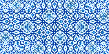  Seamless coastal geometrical floral mosaic effect banner. Ornamental arabesque summer fashion repeat edge trim. Blue white watercolor azulejo tile border background.