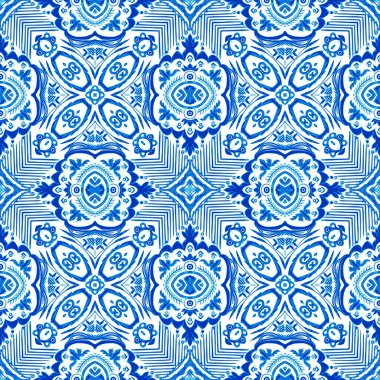  Kusursuz kıyı geometrik çiçek mozaik etkisi. Yaz boyunca süslemeli arabesk kumaşı. Mavi suluboya Azulejos fayans arka planı.. 