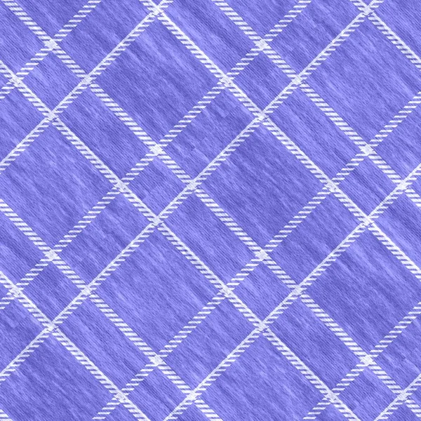 Peri tartán diagonal púrpura color del año textura patrón sin costuras. Gingham tonal, grunge comprobar fondo de textura de moda. Suave azul blanco lavado textil efecto azulejos reloj. — Foto de Stock