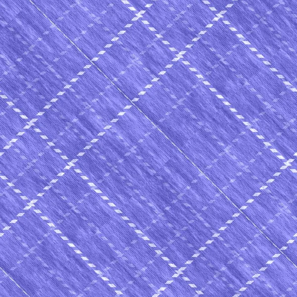 Peri tartán diagonal púrpura color del año textura patrón sin costuras. Gingham tonal, grunge comprobar fondo de textura de moda. Suave azul blanco lavado textil efecto azulejos reloj. — Foto de Stock