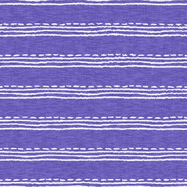 Raya púrpura muy peri color del año textura patrón sin costuras. Colorido tono de tendencia en el tono textura lino raya tela efecto fondo. Alta calidad JPG raster swatch. — Foto de Stock