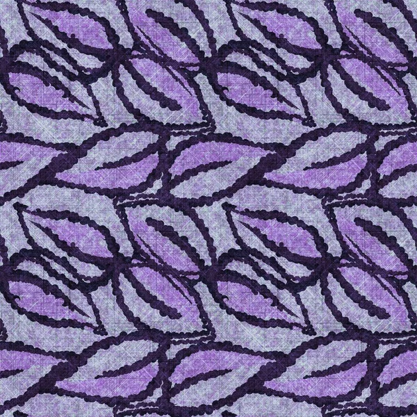 Botanik yaprakları, el işi, keten desenli. Yastık fırlatmak için organik yaprak doğal ses tonu, yumuşak mobilya. Modern mor ev dekorasyonu. 