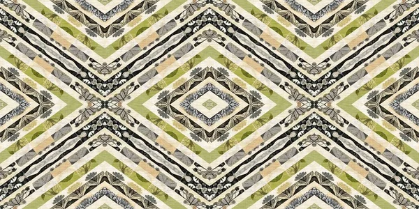 Forest green decorative damask seamless border. Geometric kaleidoscope linen for wallpaper washi tape. Printed fabric of optic trendy vintage design