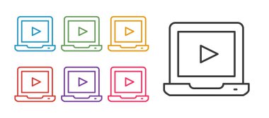 Satır Çevrimiçi oyun video simgesi beyaz arkaplanda izole edildi. Dizüstü bilgisayar ve oyun işaretli film şeridi. Simgeleri renklendirin. Vektör