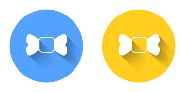 Beyaz papyon simgesi uzun gölge arkaplanı ile izole edildi. Çember düğmesi. Vektör