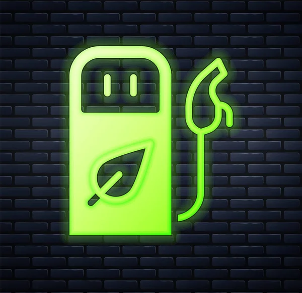 发光的霓虹灯或加油站图标隔离在砖墙背景 汽车燃料符号 汽油泵 — 图库矢量图片