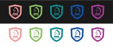 Satranç simgesini siyah beyaz arkaplanda izole et. İş stratejisi. Oyun, yönetim, finans. Vektör