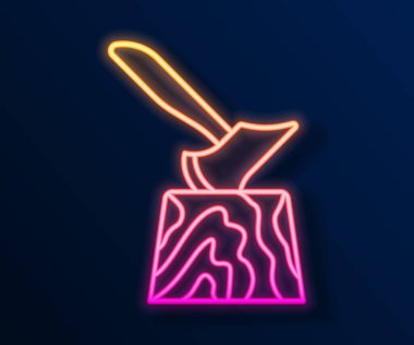 Siyah arkaplanda izole edilmiş kütük simgesindeki parlak neon çizgisi tahta baltası. Oduncu baltası. Balta tahtaya saplanmış. Odun kesiyorum. Vektör