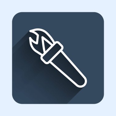 Beyaz çizgi El Feneri alev ikonu uzun gölge arkaplan izole. Sembol ateşi sıcak, alev gücü, alev ve ısı. Mavi kare düğme. Vektör