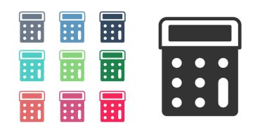 Siyah Hesap Makinesi simgesi beyaz arkaplanda izole edildi. Muhasebe sembolü. İş hesaplamaları matematik eğitimi ve finans. Simgeleri renklendirin. Vektör
