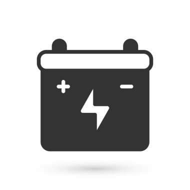 Beyaz arka planda gri araba akü ikonu izole edildi. Akümülatör bataryası enerji ve elektrik akümülatörü bataryası. Vektör