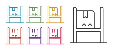 Beyaz arkaplanda izole edilmiş raflardaki kutularla Depo 'nun içini ayarla. Lojistik, kargo, paket depolama posta servisi. Simgeleri renklendirin. Vektör