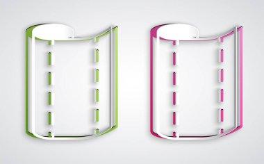 Kağıt kesiği Tekstil kumaş rulo simgesi gri arkaplanda izole edildi. Yuvarlan, paspas, halı, halı, halı ya da kağıt rulo ikonu. Kağıt sanatı tarzı. Vektör