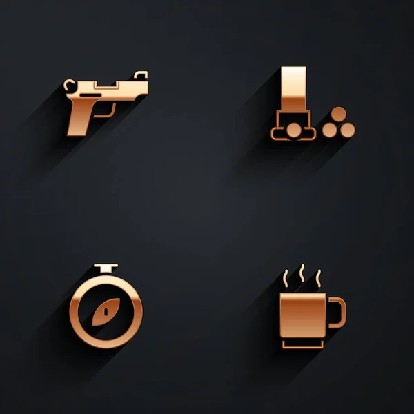 Ställ Pistol eller pistol, Patroner, Kompass och kaffe kopp ikon med lång skugga. Vektor — Stock vektor