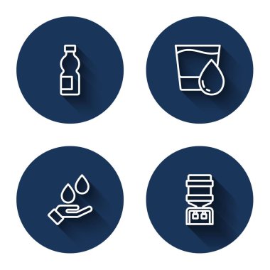 Bir şişe su, bir bardak su, çamaşır deterjanı ve uzun gölgeli su soğutucusu. Mavi daire düğmesi. Vektör