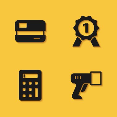 Kredi kartını ayarla, tarayıcı barkodu tarıyor, uzun gölgeli Hesap Makinesi ve Madalya simgesi. Vektör