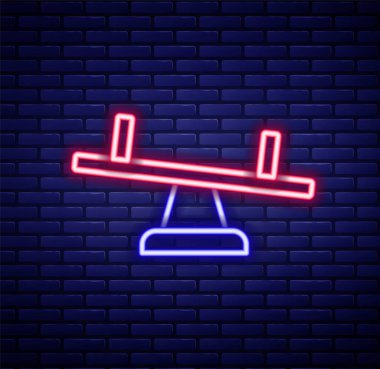 Parlayan neon hattı Tahterevalli simgesi tuğla duvar arka planında izole edildi. Tahterevalli eşit yönetim kurulu. Oyun alanı sembolü. Renkli taslak konsepti. Vektör