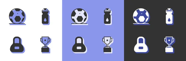 Set Award-Pokal, Fußball-Ball, Gewicht- und Fitness-Shaker-Symbol. Vektor — Stockvektor