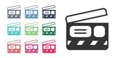 Siyah Film alkışlayıcı simgesi beyaz arkaplanda izole edildi. Film alkışlama tahtası. Alkış tahtası işareti. Sinema yapımı ya da medya endüstrisi. Simgeleri renklendirin. Vektör