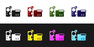 Kamera simgesini siyah beyaz arkaplanda izole et. Video kamera. Film tabelası. Film projektörü. Vektör