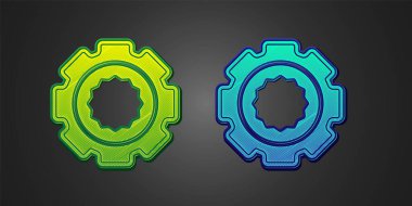 Siyah arkaplanda yeşil ve mavi Vites simgesi izole edildi. Çarklı teçhizat ayarları. İşçi sembolü. Vektör